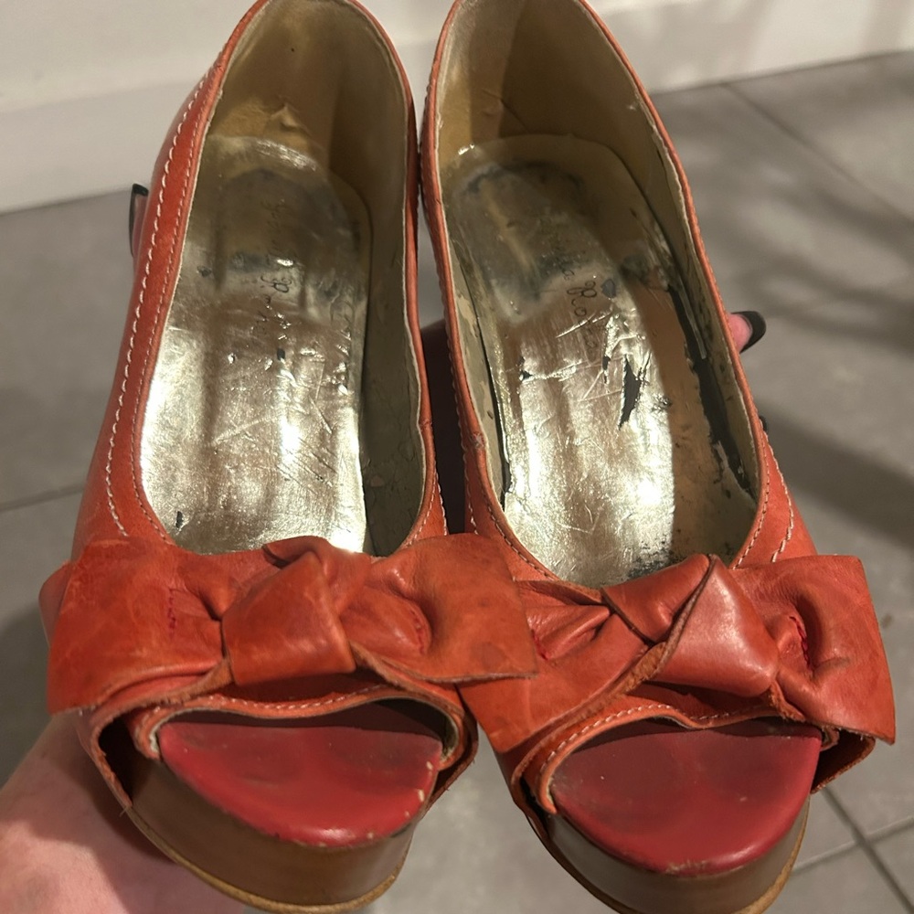 Gabriella Rocha Red Leather High Heels - Picture 8 of 9